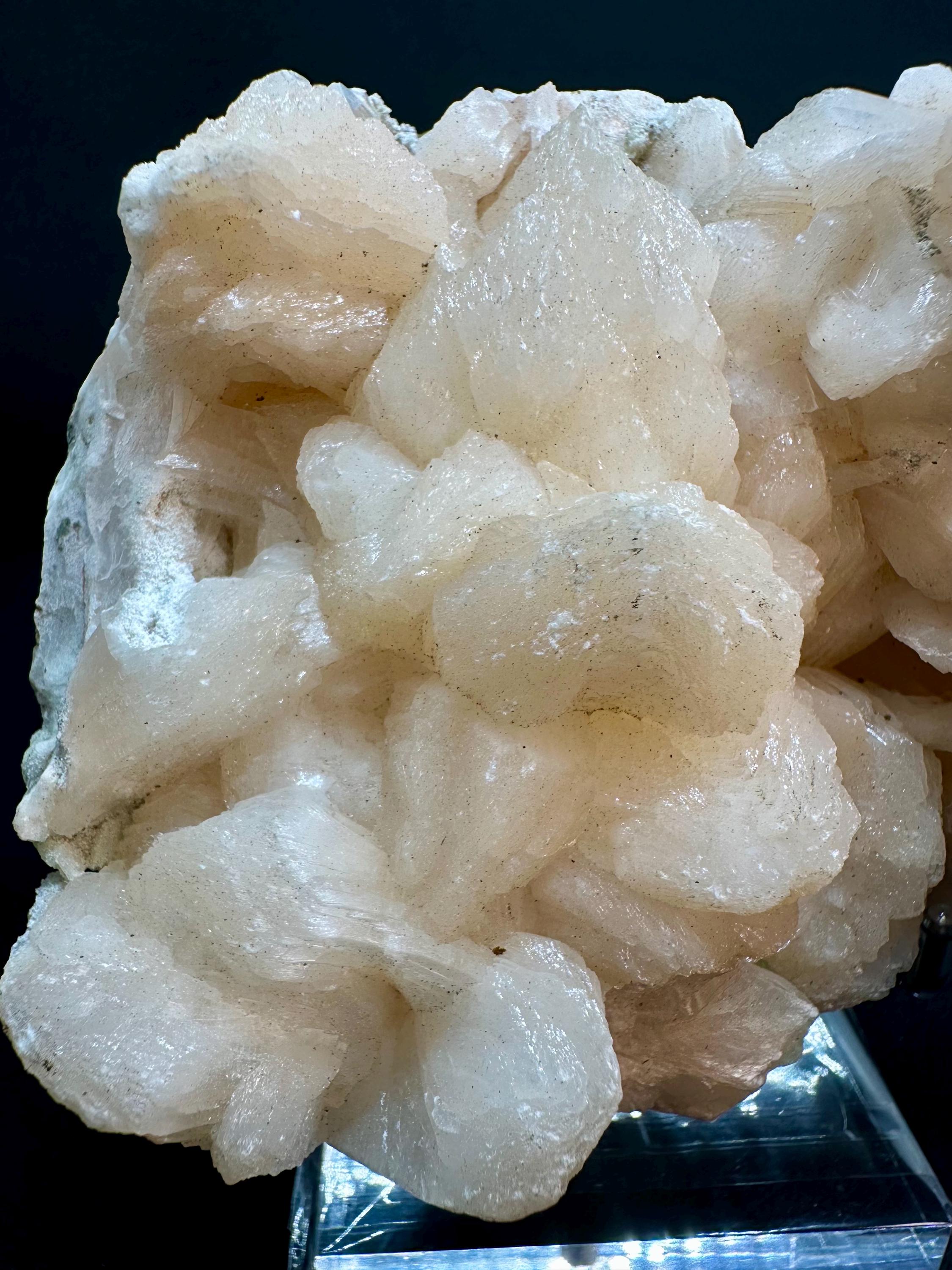 864 grams Peach Stilbite & Green Apophyllite Specimen sourced from the Deccan Traps of Maharashtra, India