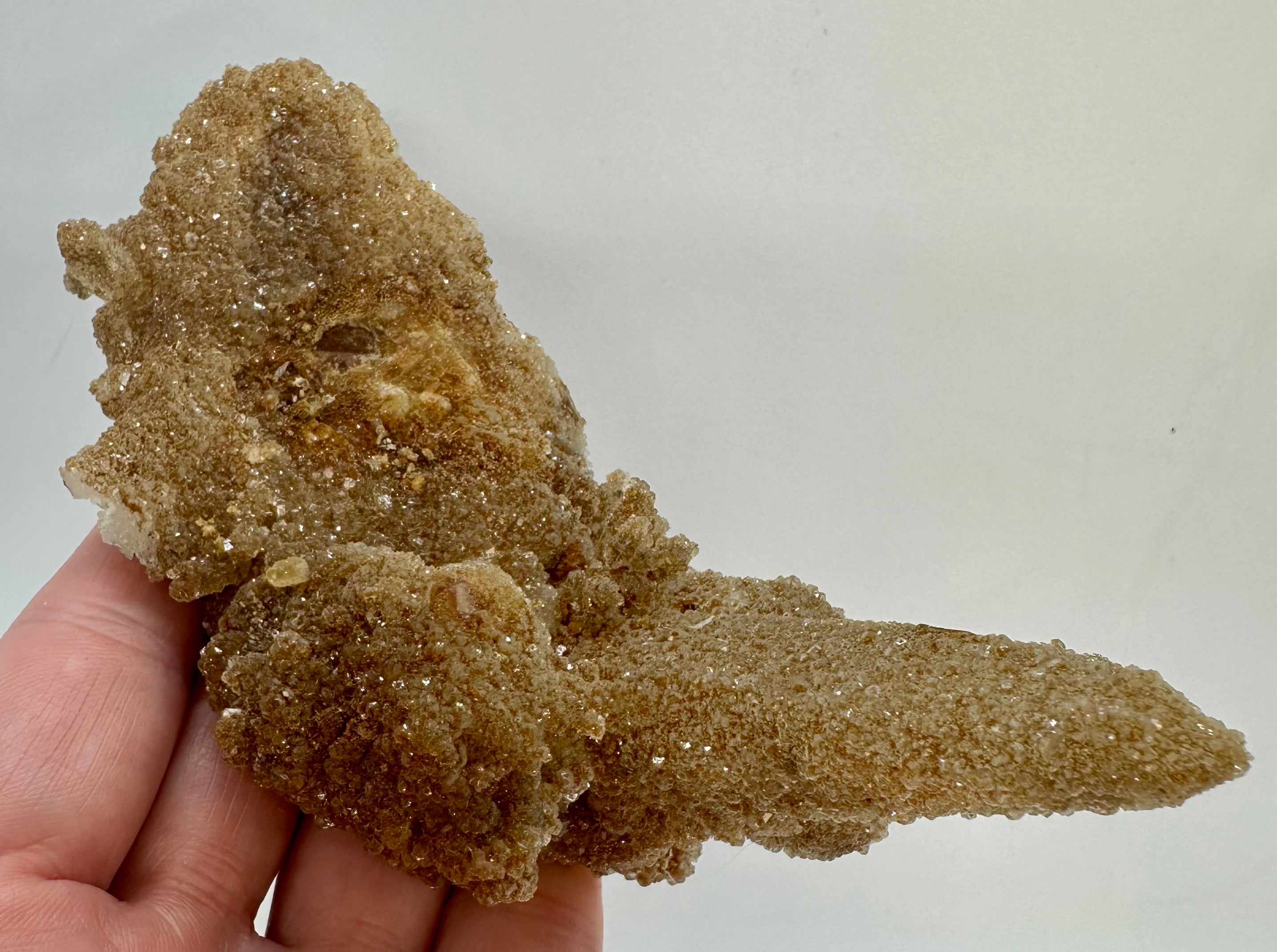 Recent Discovered Tan Micro‑Apophyllite Encrusting Quartz — Fengjiashan Mine, Hubei, China