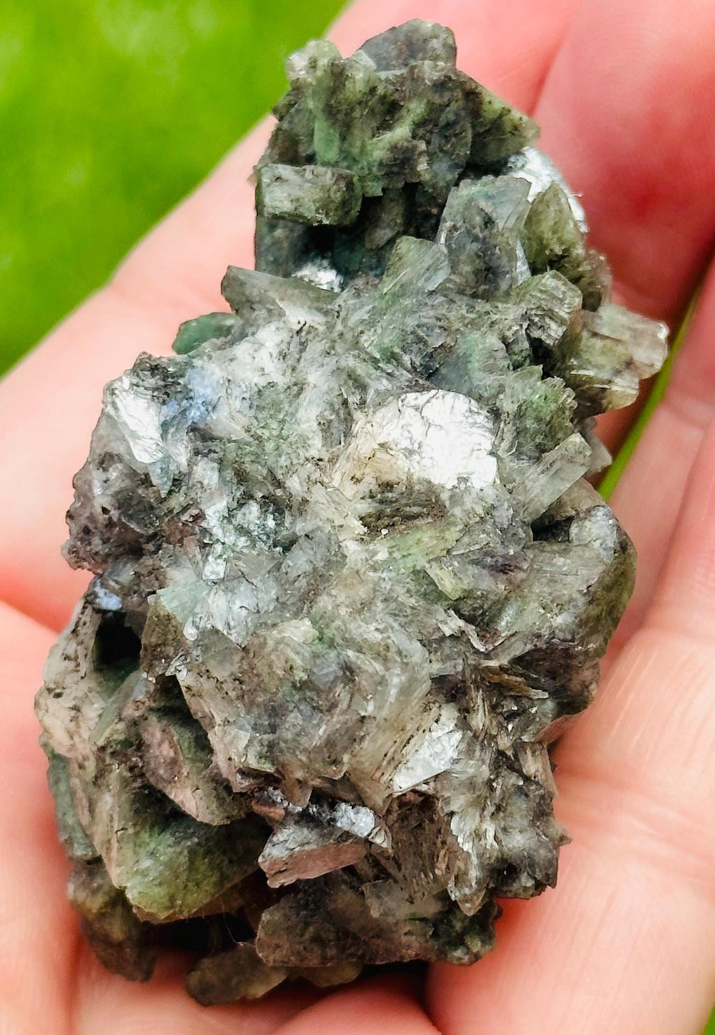 67 Grams Collectors Must have rare Sparkly Forrest Green Marshy Apophyllite from India