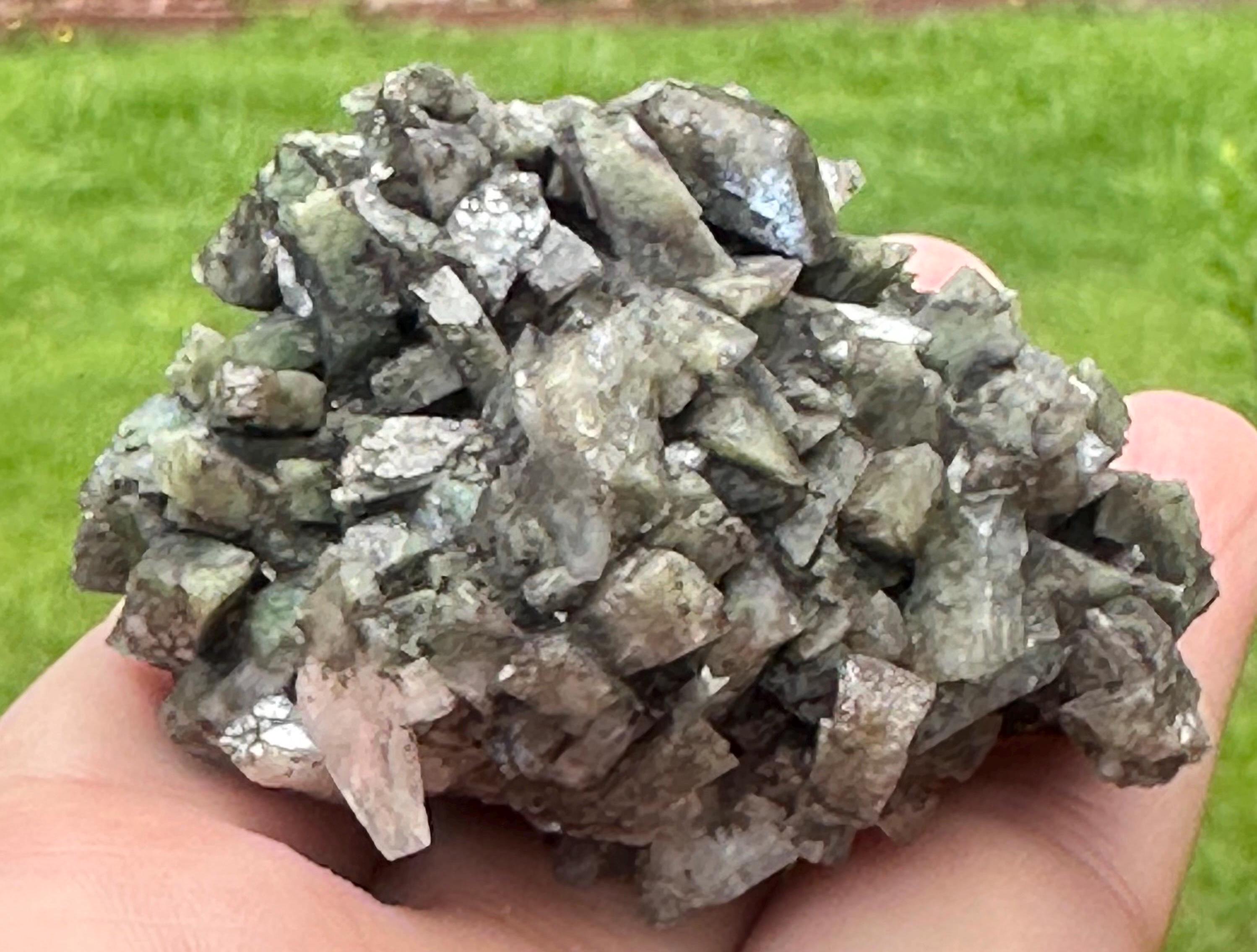67 Grams Collectors Must have rare Sparkly Forrest Green Marshy Apophyllite from India