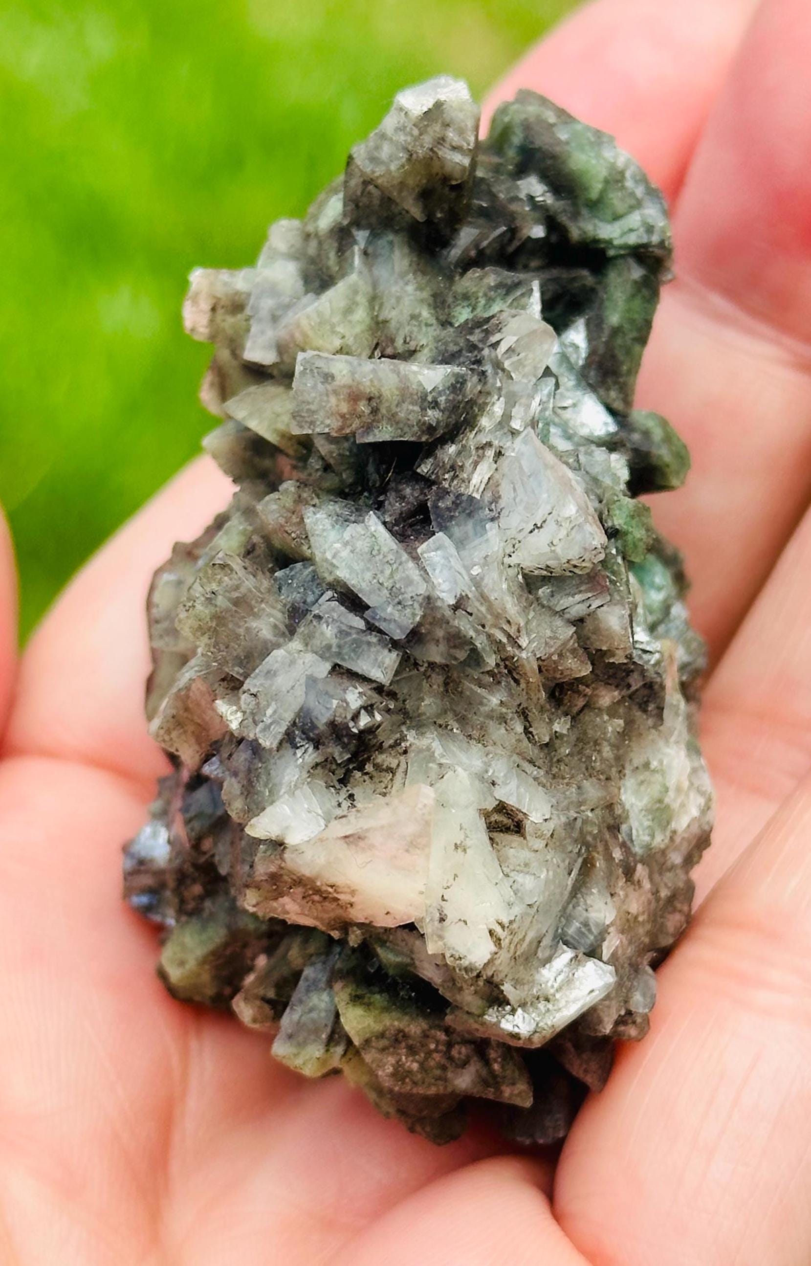 67 Grams Collectors Must have rare Sparkly Forrest Green Marshy Apophyllite from India