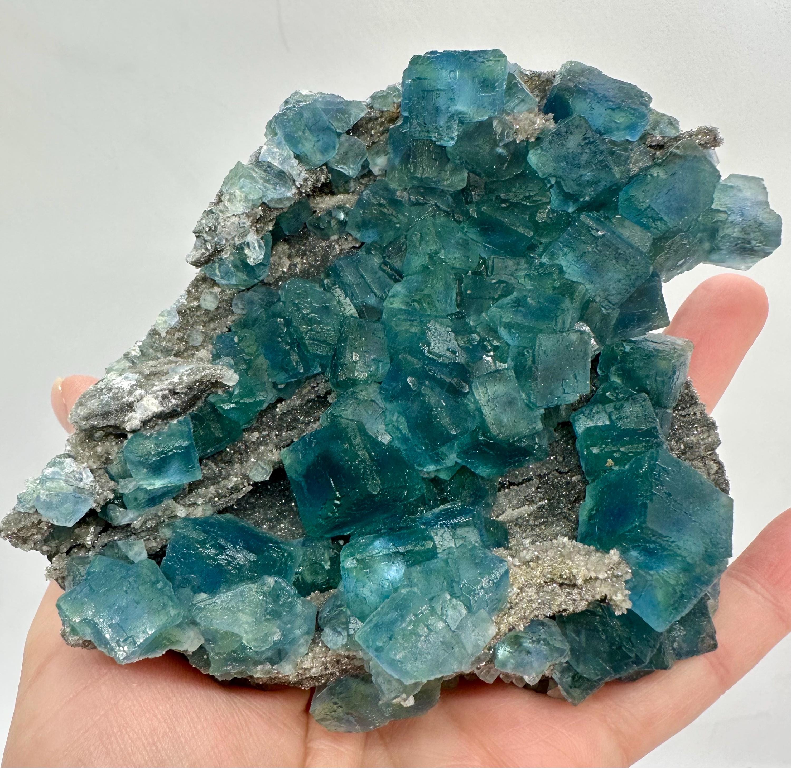 615 Grams Pristine Blue–Green Zoned Fluorite Cluster on Sparkly Granular Quartz — With Etched Cubic Faces Quartz from Hunan Province, China