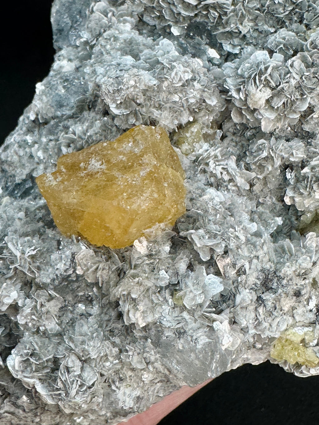 Clear Aquamarine, Golden Scheelite, and Silvery Muscovite from Mt. Xuebaoding, Pingwu County, Sichuan, China