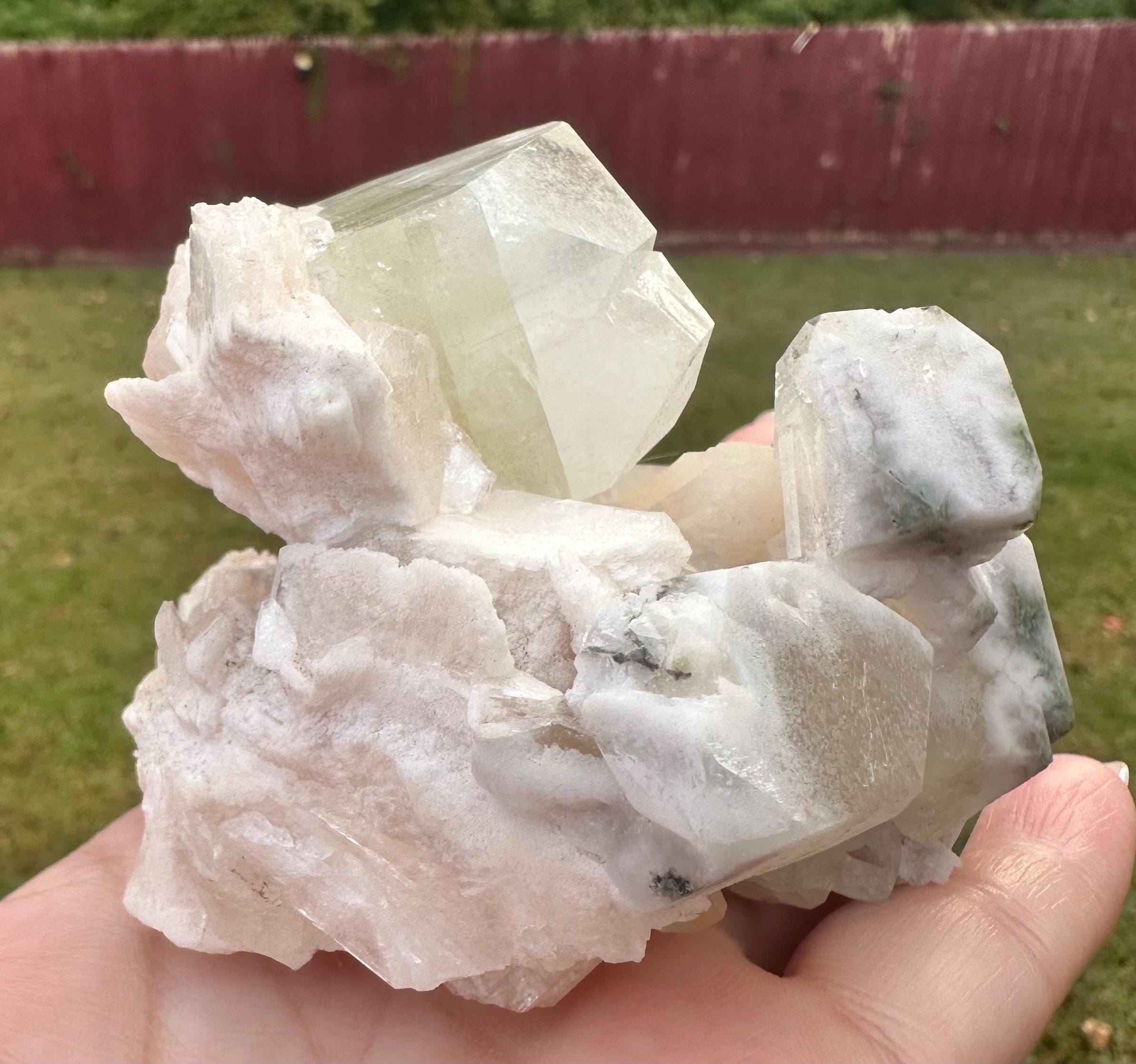 262 Grams Light Green with Gray bandings Apophyllite over glassy stilbite From India