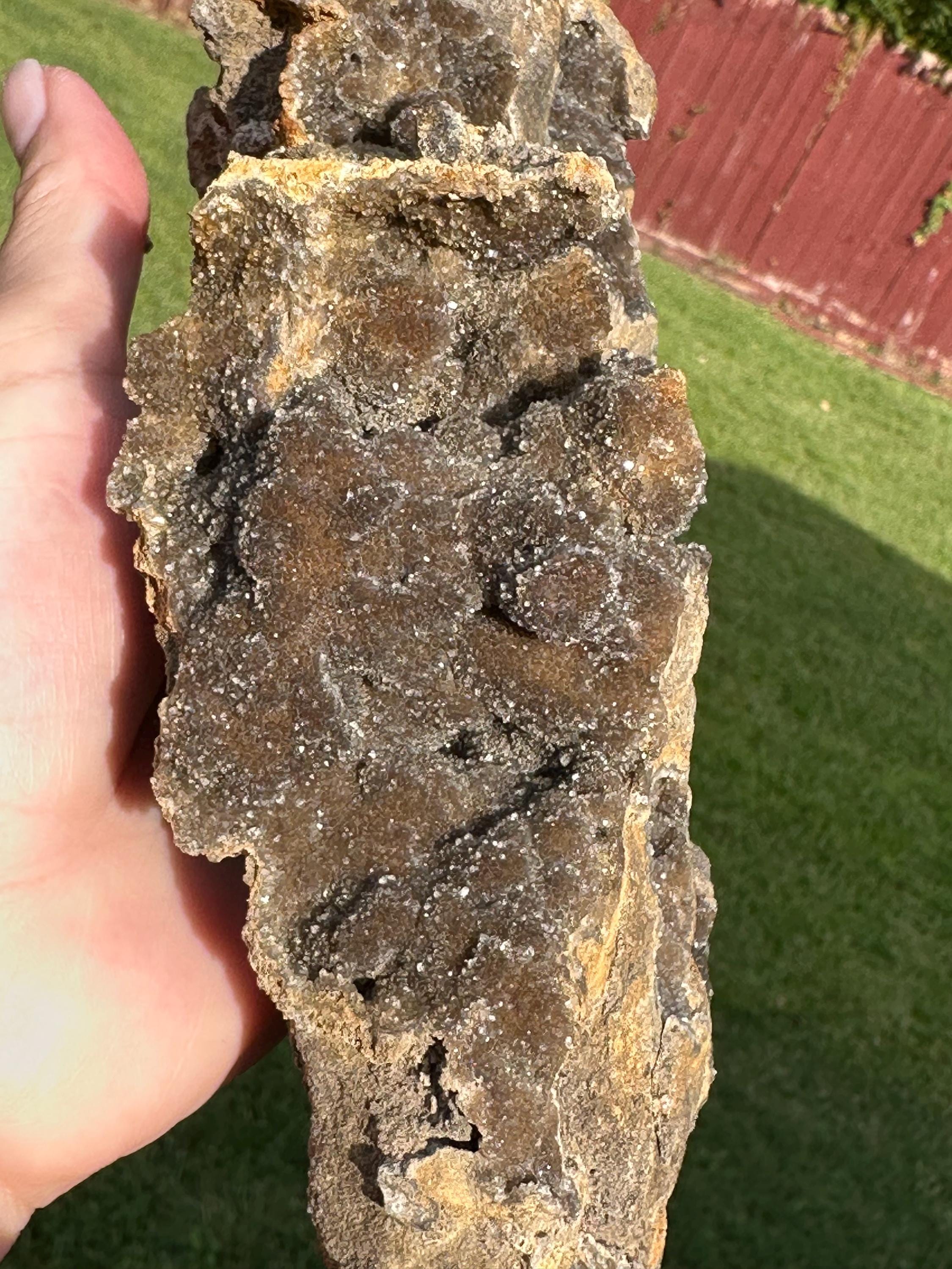 1571 grams Druze Dolomite Matrix, Unique and Exclusive Jewelry Display & Collector’s Specimen from Herkimer County, New York