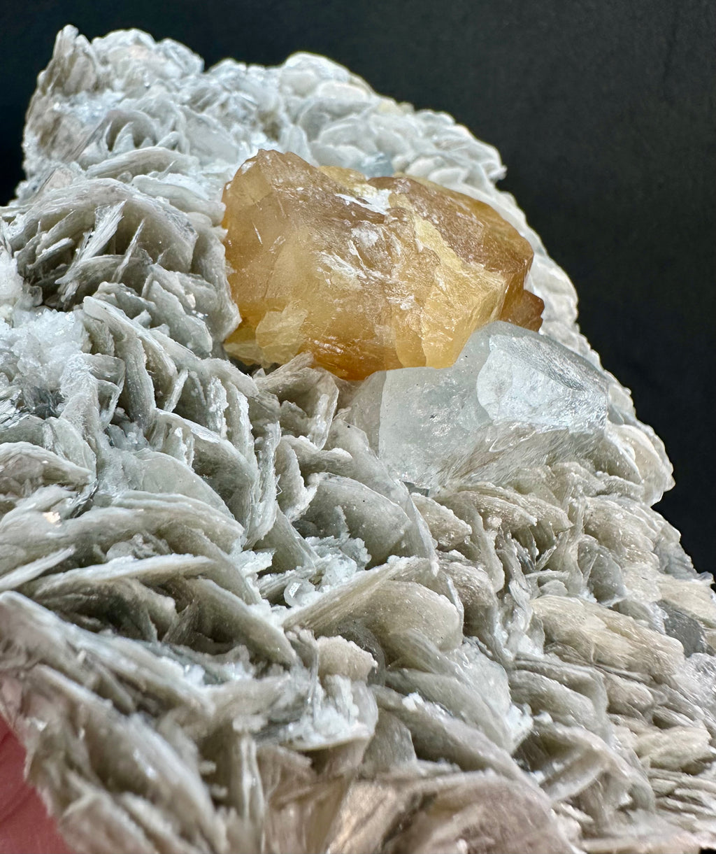 Golden Scheelite & Clear Aquamarine on Muscovite Blades, Mt. Xuebaoding, Sichuan Province, China