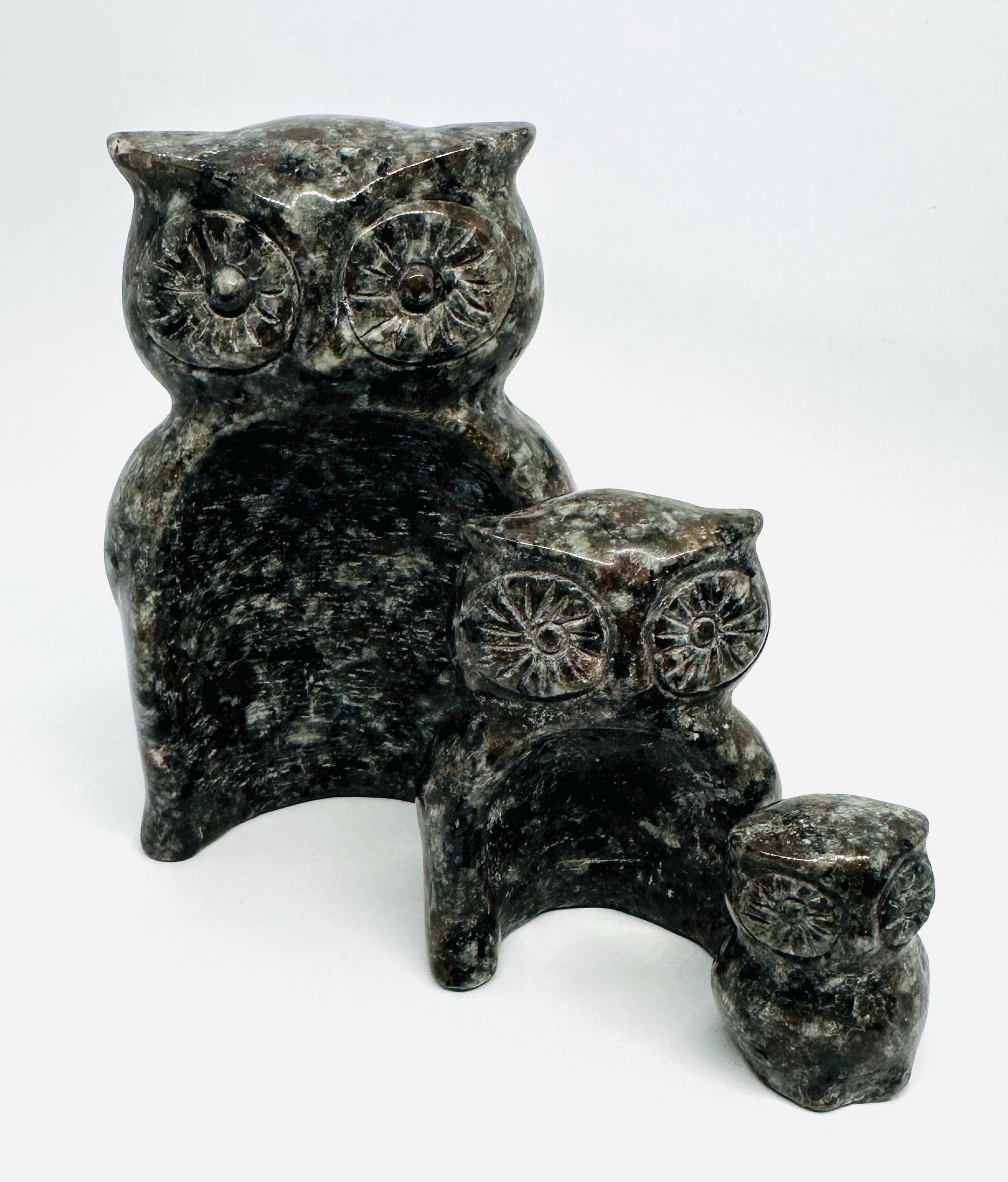 Yooperlite Stackable Owl Family – Glowing Crystal Guardians for Intuition, Protection & Emotional Healing