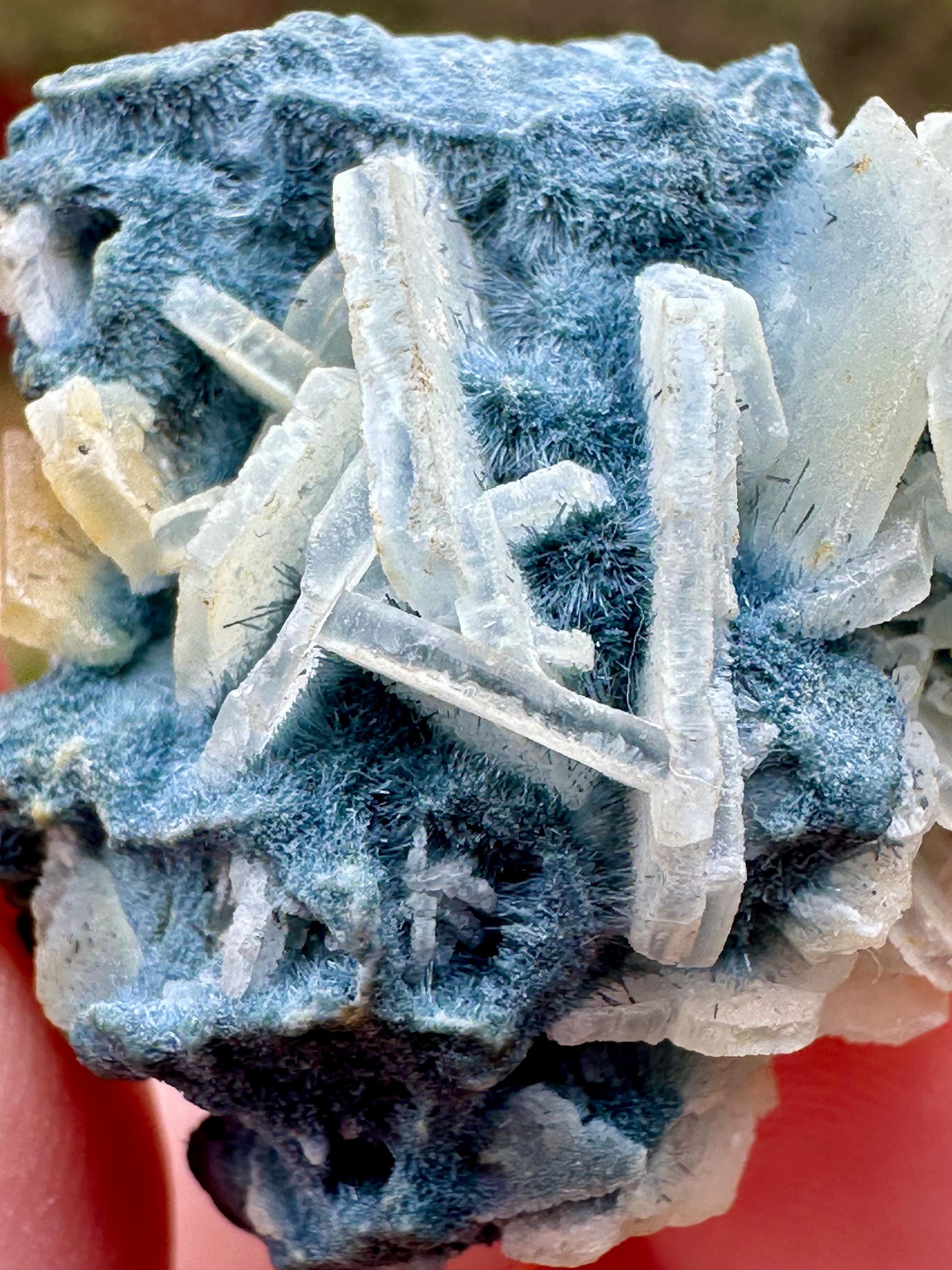 12 grams Collector must have Caesium-Rich Alkali Beryl Crystal Cluster from Badakhshan Province, Afghanistan