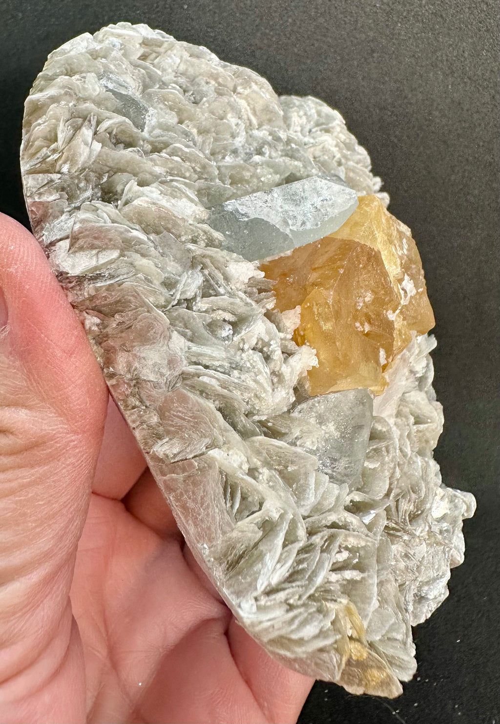 Golden Scheelite & Clear Aquamarine on Muscovite Blades, Mt. Xuebaoding, Sichuan Province, China