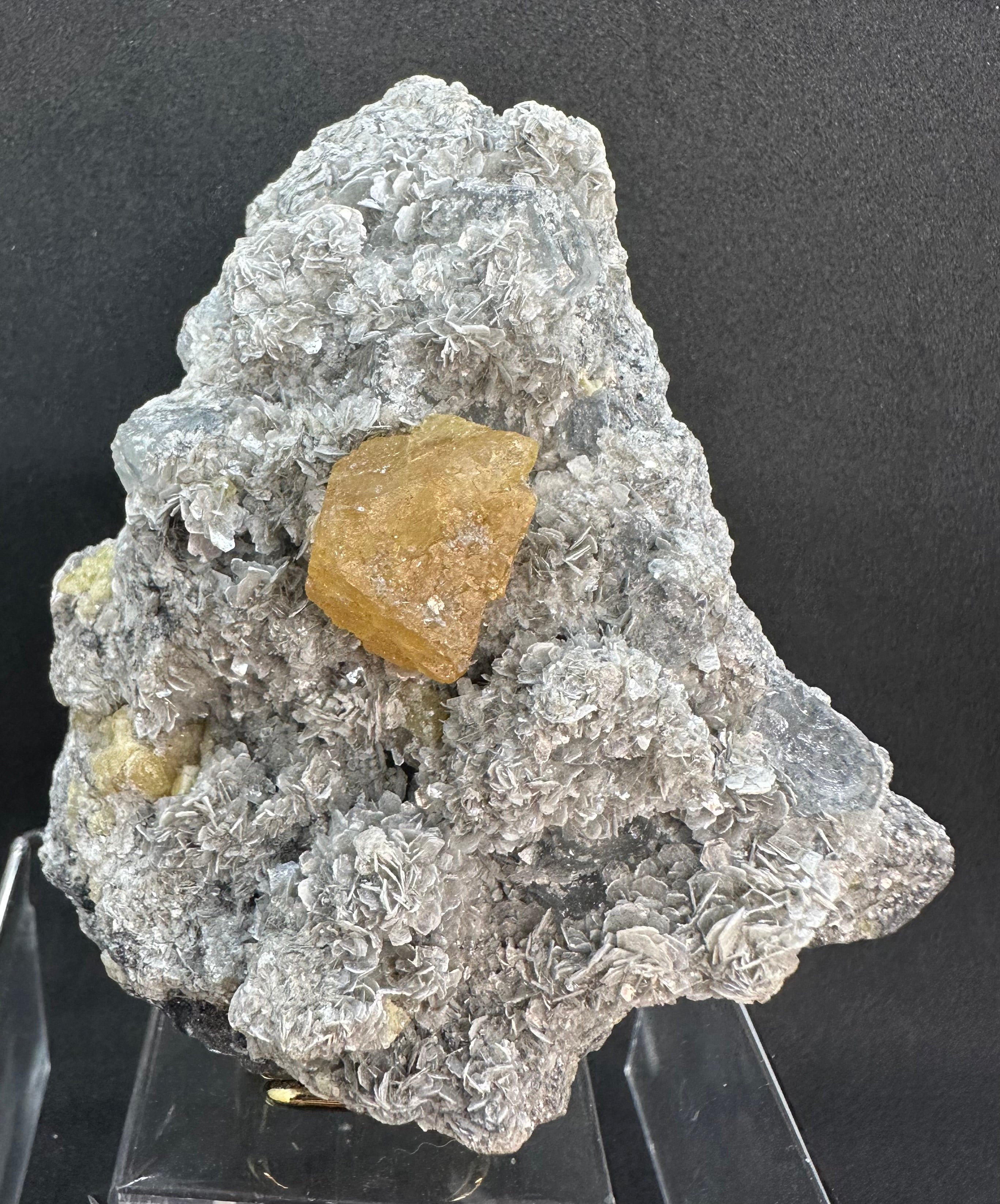 Clear Aquamarine, Golden Scheelite, and Silvery Muscovite from Mt. Xuebaoding, Pingwu County, Sichuan, China
