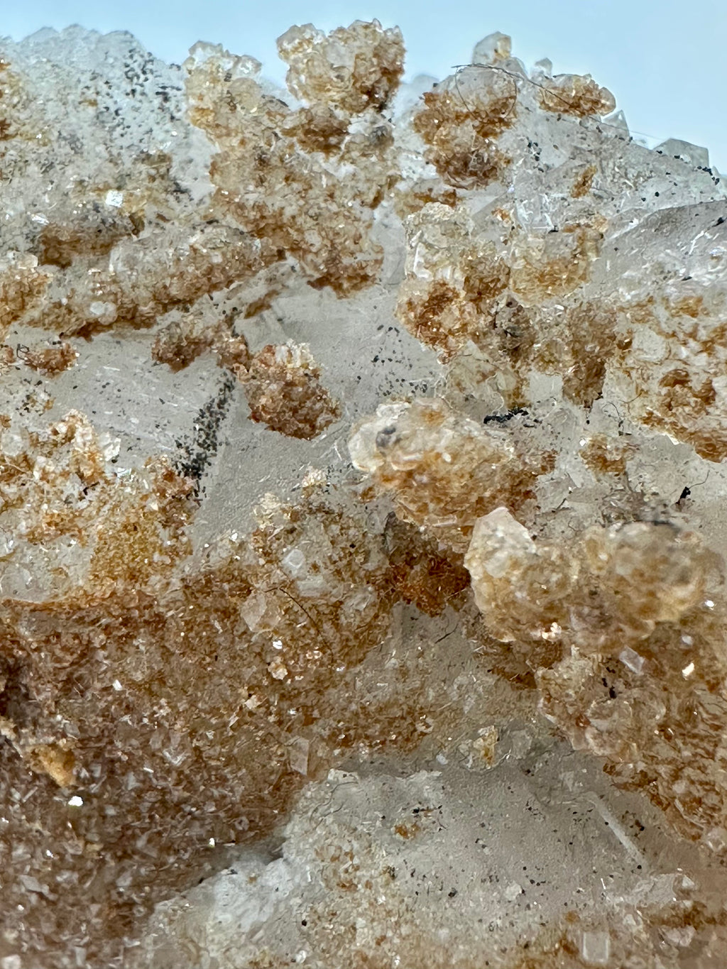 Recent Discovered Tan Micro‑Apophyllite Encrusting Quartz — Fengjiashan Mine, Hubei, China