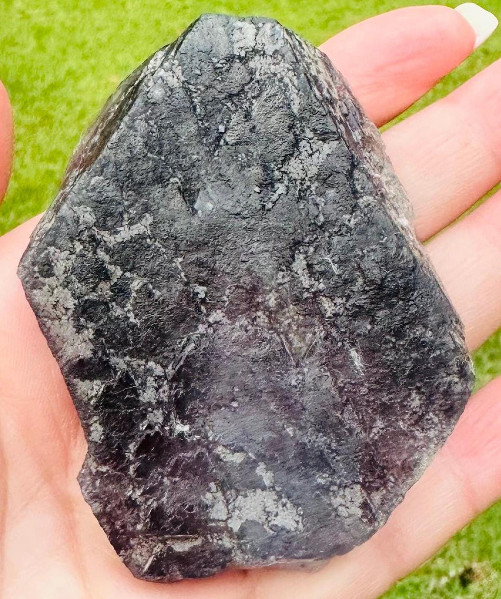 158 Grams Self Standing Beautiful Purple Fluorite with an Impressive Phantom