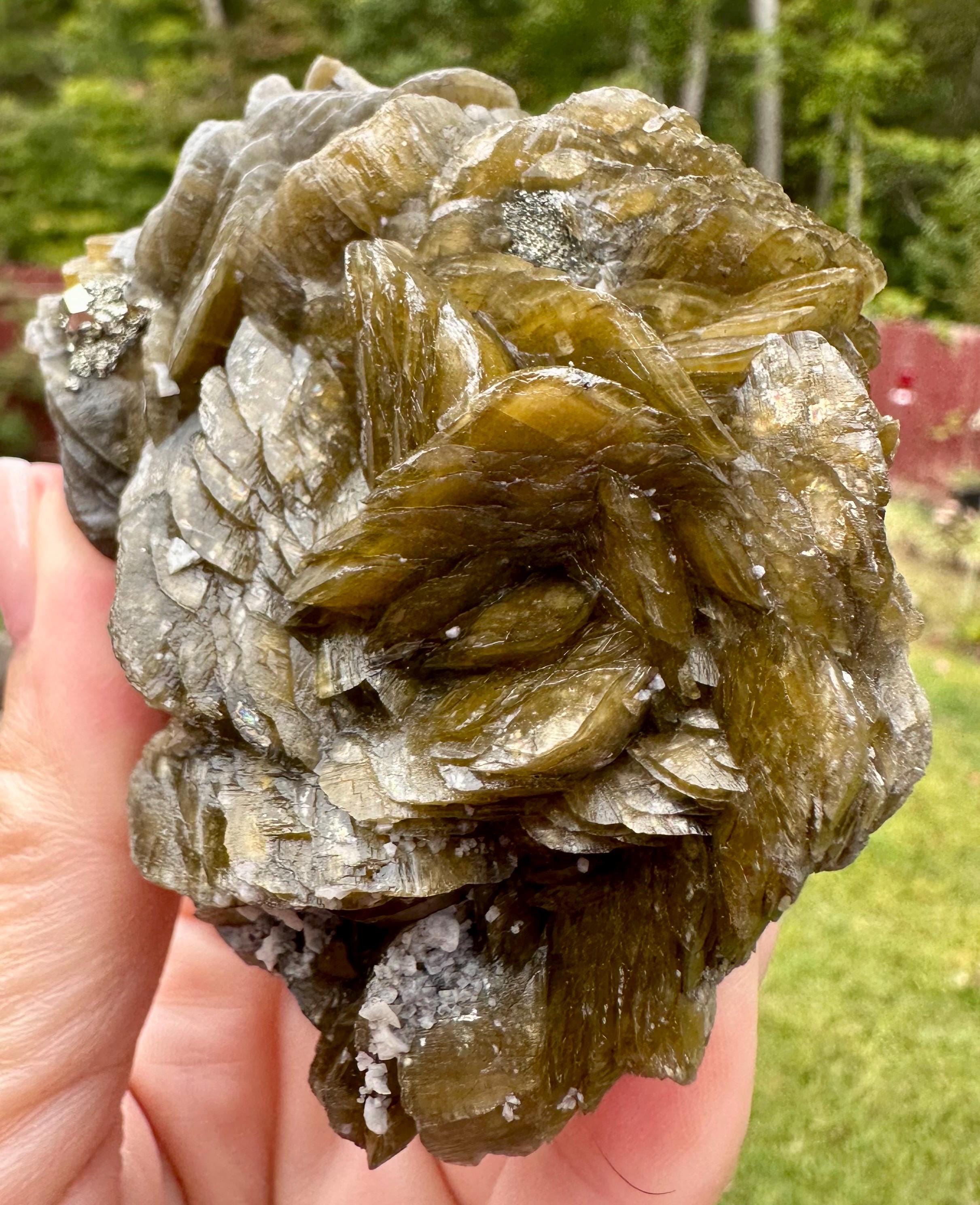 333 Grams Military Green Siderite Rosette with Dolomite, Earth’s Quiet Armor from Bijie Provence, Juizhou, China
