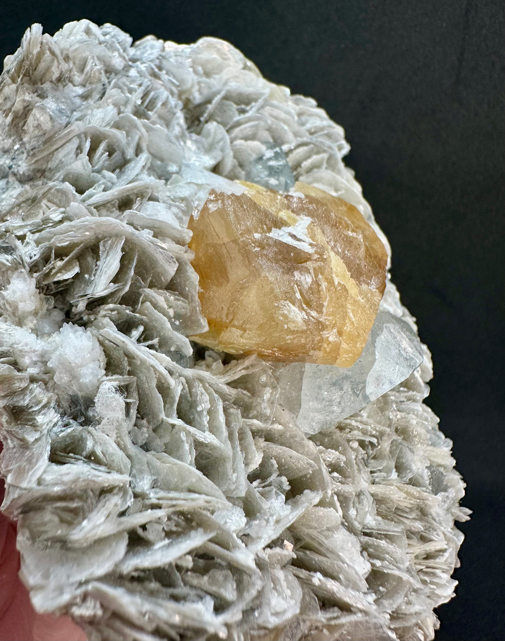 Golden Scheelite & Clear Aquamarine on Muscovite Blades, Mt. Xuebaoding, Sichuan Province, China