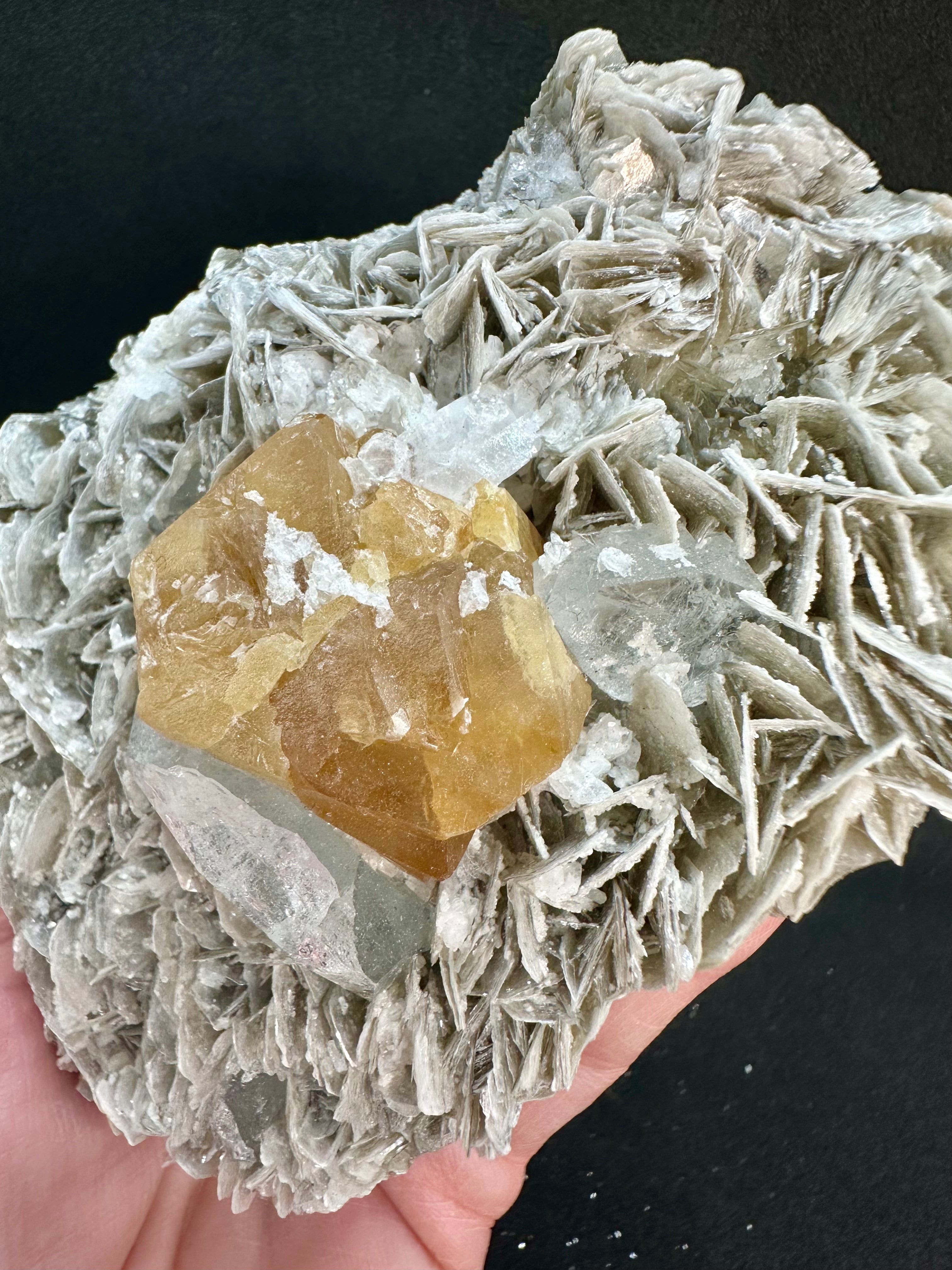 Golden Scheelite & Clear Aquamarine on Muscovite Blades, Mt. Xuebaoding, Sichuan Province, China