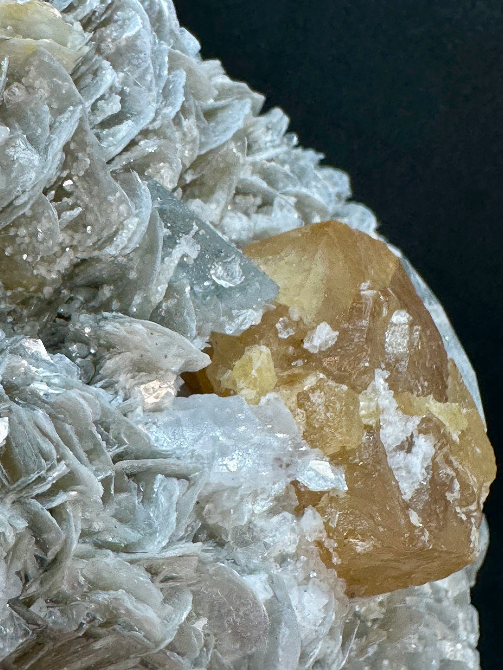 Golden Scheelite & Clear Aquamarine on Muscovite Blades, Mt. Xuebaoding, Sichuan Province, China