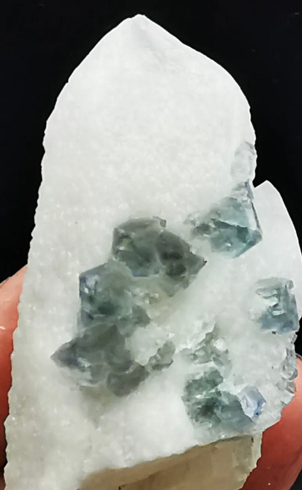 Natural Rare Green Octahedron Fluorite Crystal Mineral Specimen Huanggangliang