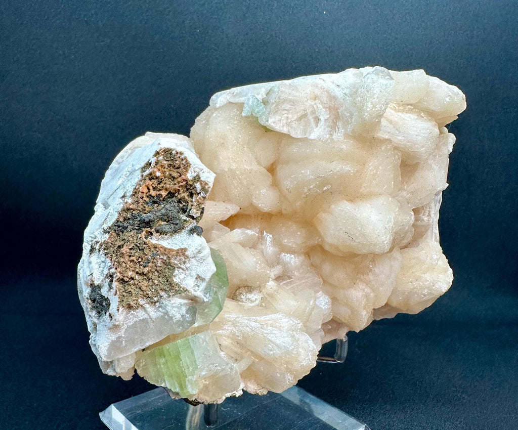 864 grams Peach Stilbite & Green Apophyllite Specimen sourced from the Deccan Traps of Maharashtra, India