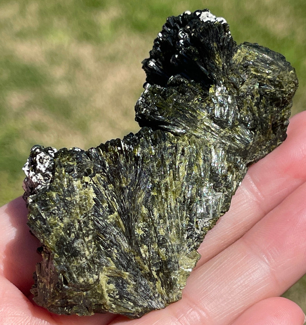 Very Sparkly Dark Green Epidote Fan Cluster