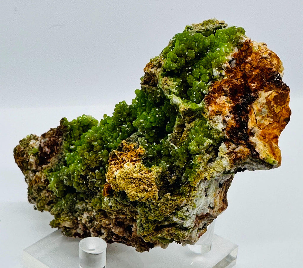 168 Grams High Quality Bright & Lustrous Green Pyromorphite Specimen