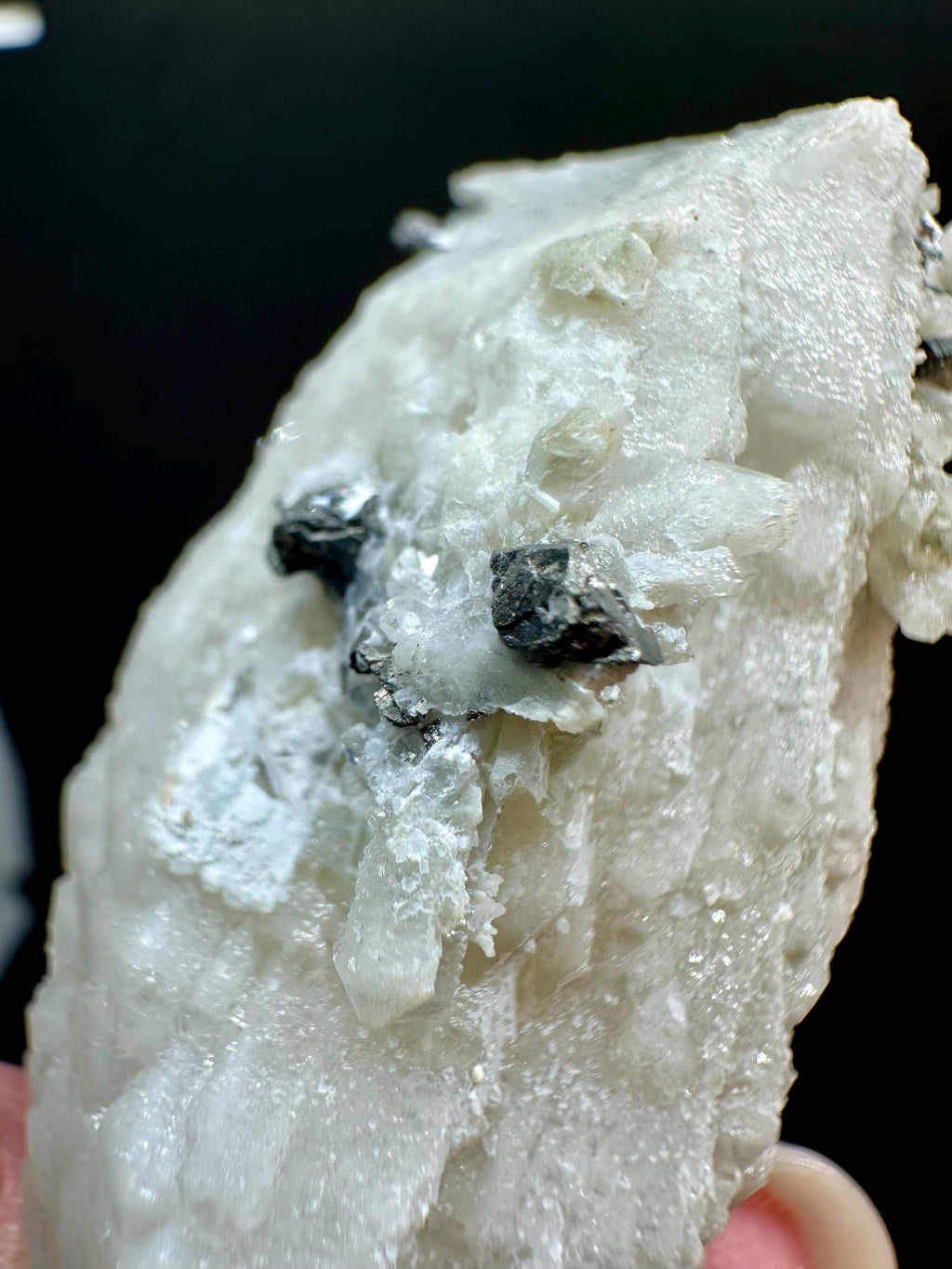 91 Grams Self Healed White Candle Quartz with Specularite Zoning from Bahía, Brazil