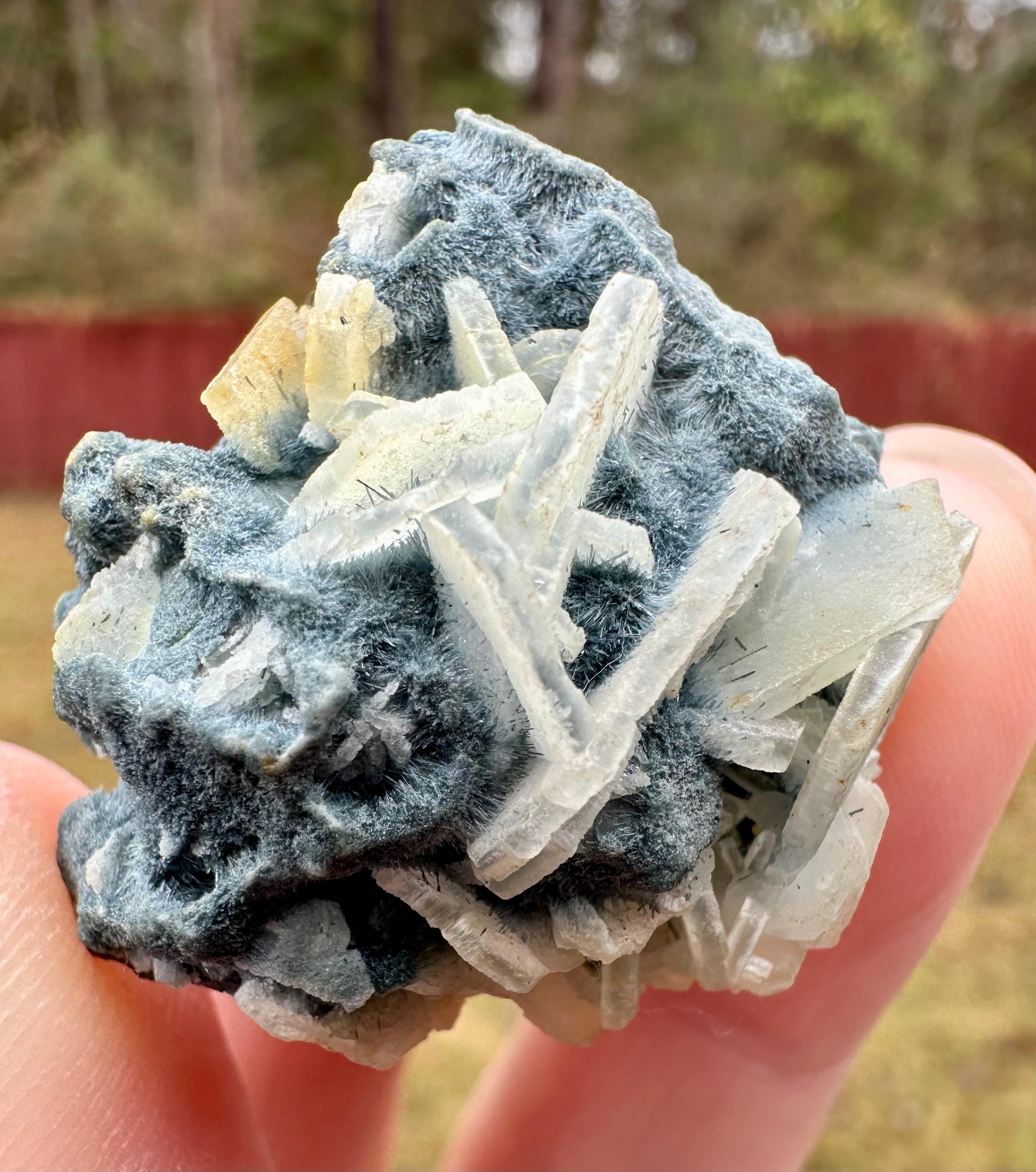 12 grams Collector must have Caesium-Rich Alkali Beryl Crystal Cluster from Badakhshan Province, Afghanistan