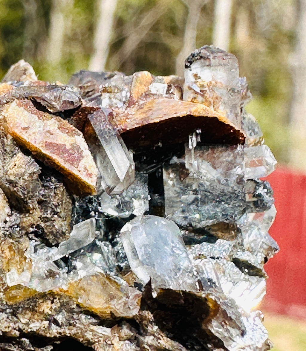 70 Grams Brown siderite with an uncommon needle tabby like quartz points formation