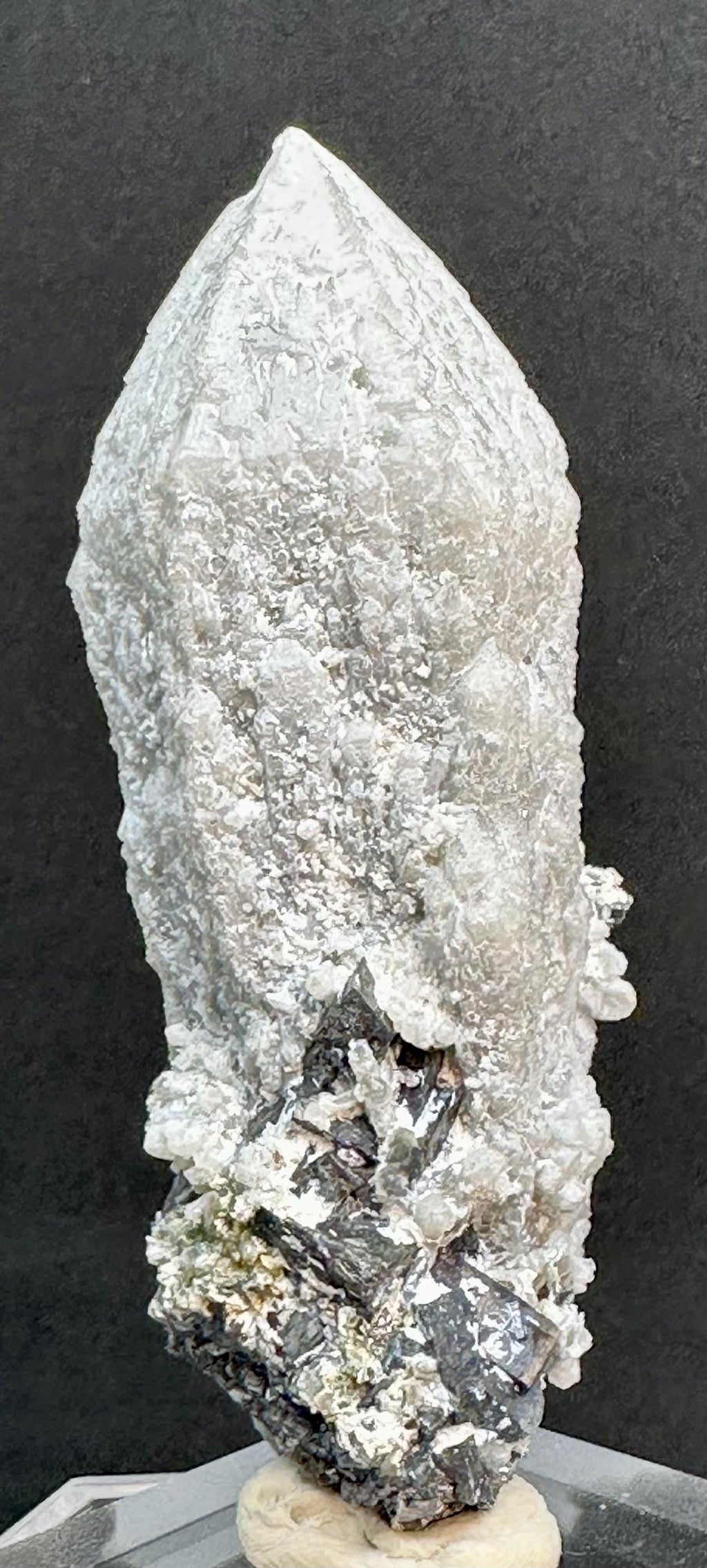 91 Grams Self Healed White Candle Quartz with Specularite Zoning from Bahía, Brazil