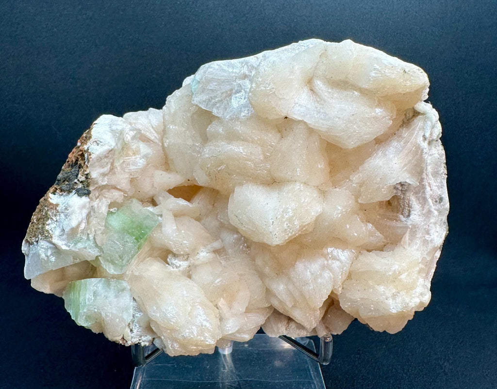 864 grams Peach Stilbite & Green Apophyllite Specimen sourced from the Deccan Traps of Maharashtra, India