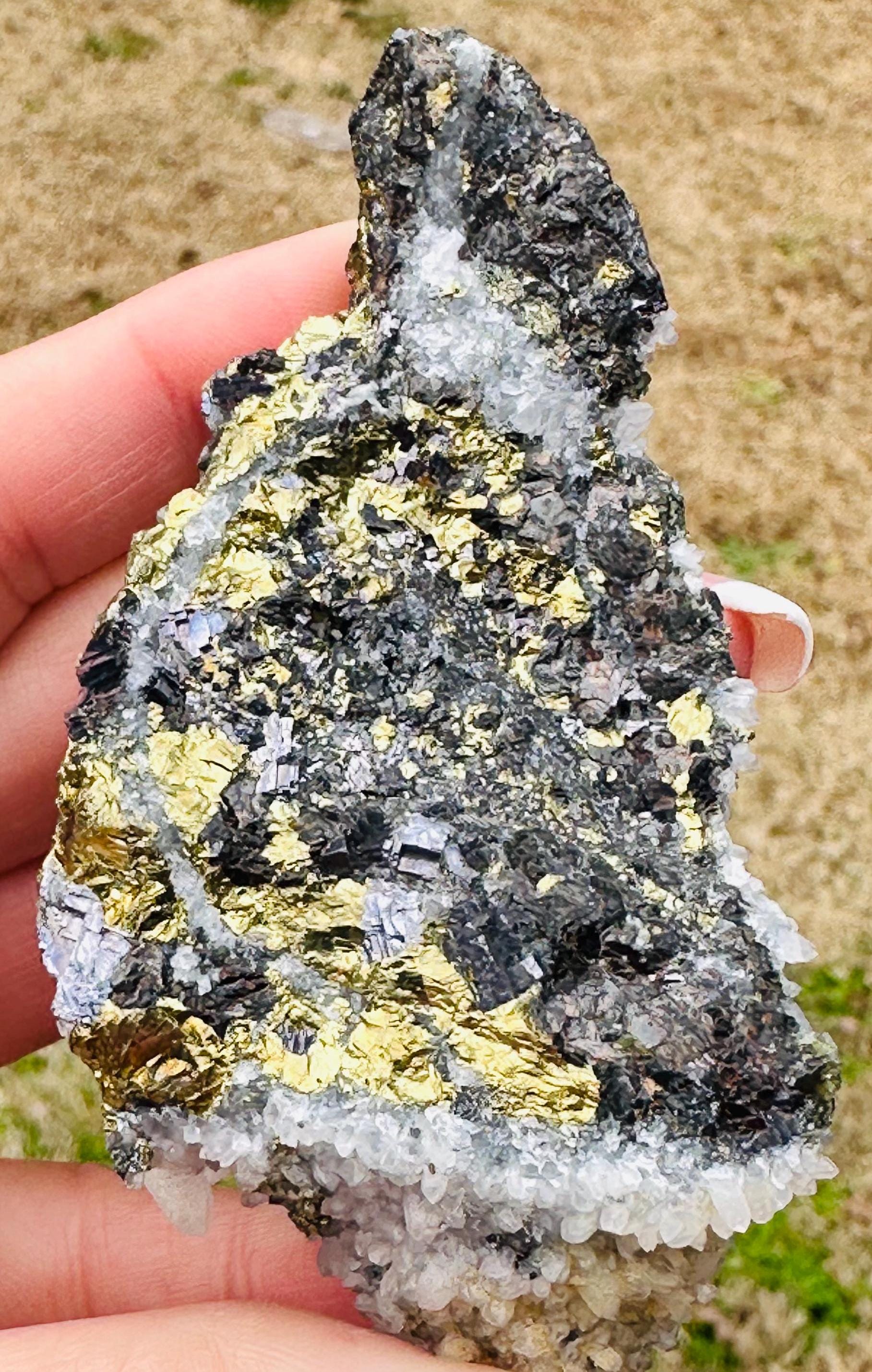 175 Grams unique Chalcopyrite Pseudomorph after Sphalerite with Quartz Crystals from Huanza Mine in Peru