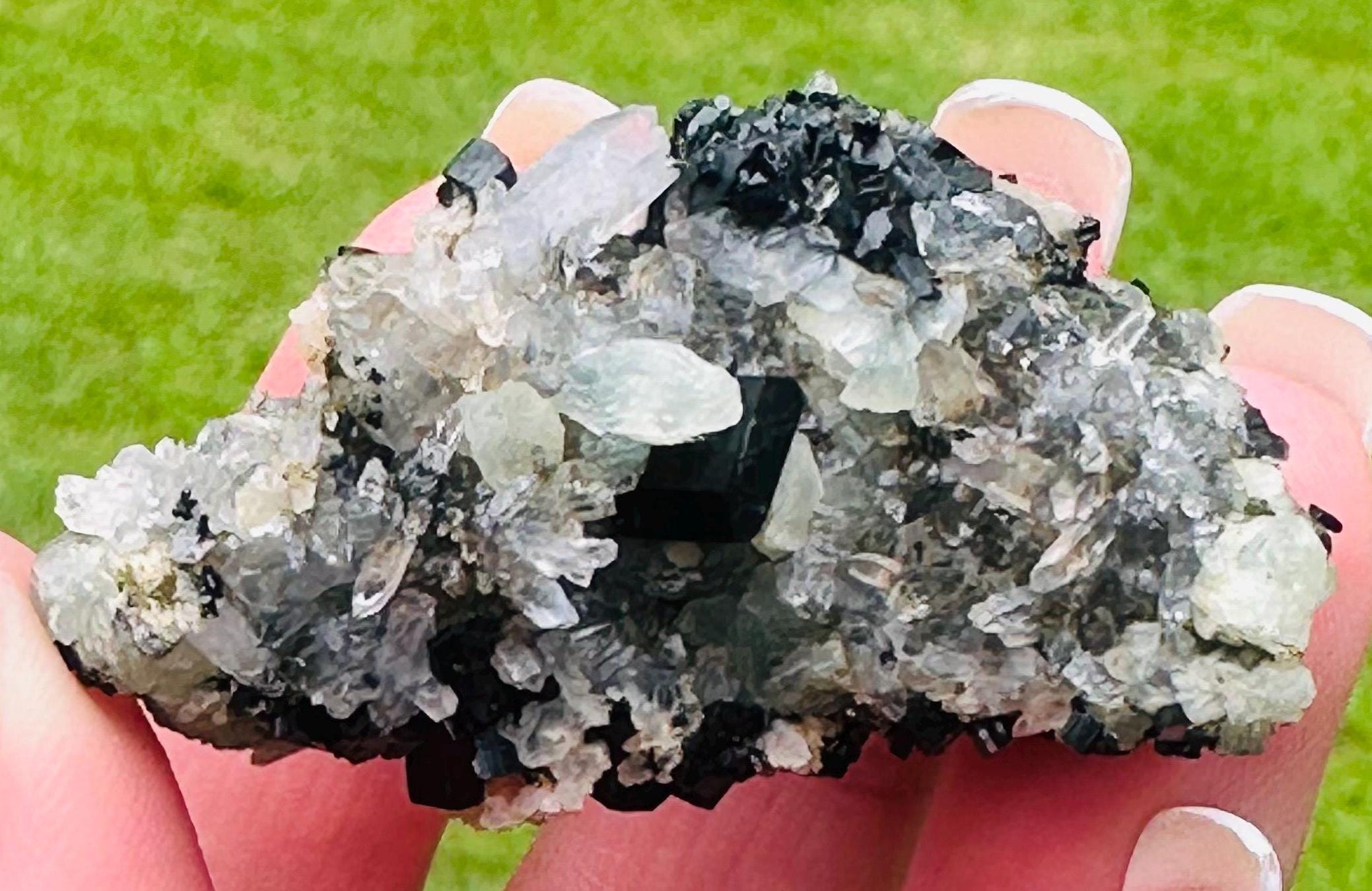 28 Grams Babingtonite on Prehnite from Qiaojia, Yunnan Province