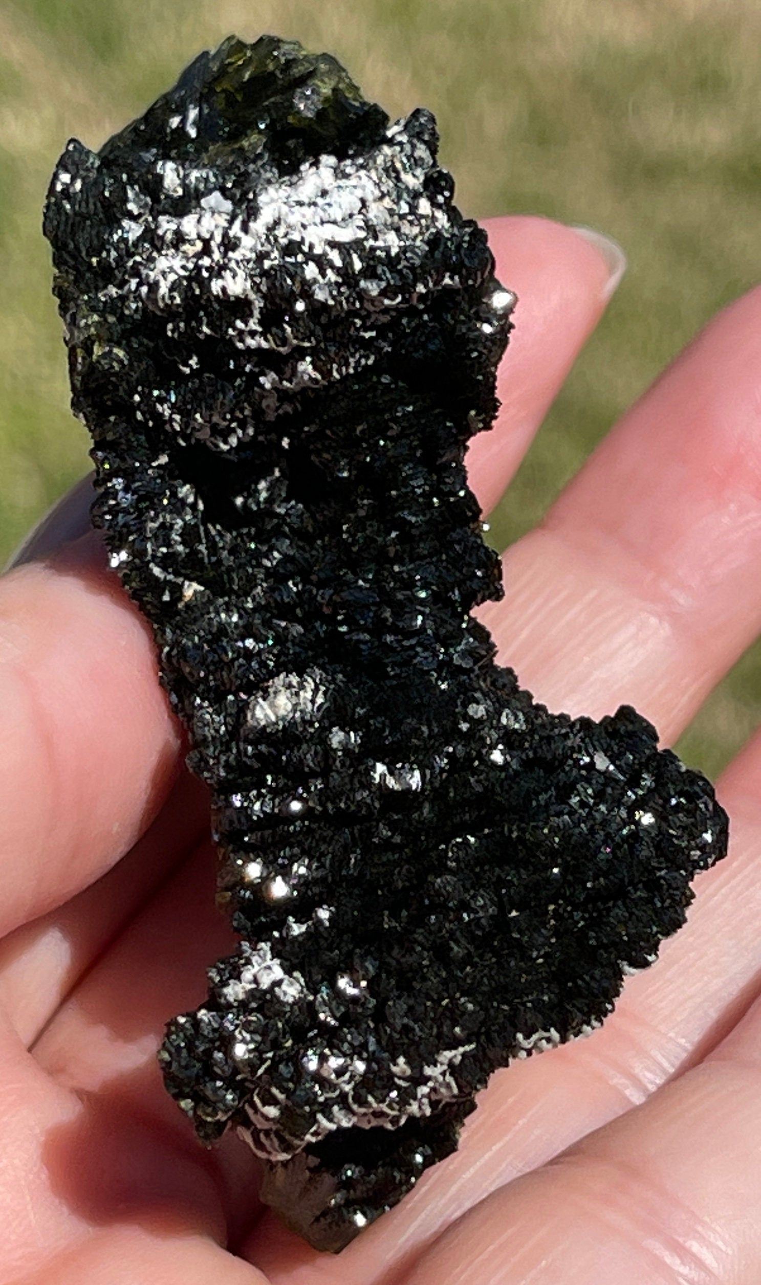 Very Sparkly Dark Green Epidote Fan Cluster
