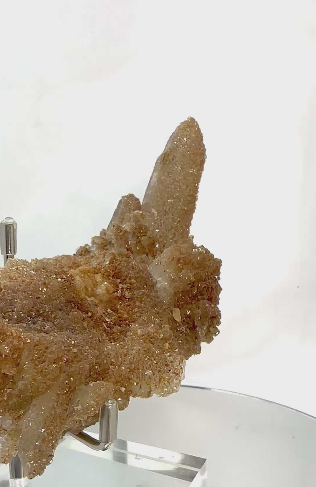 Recent Discovered Tan Micro‑Apophyllite Encrusting Quartz — Fengjiashan Mine, Hubei, China
